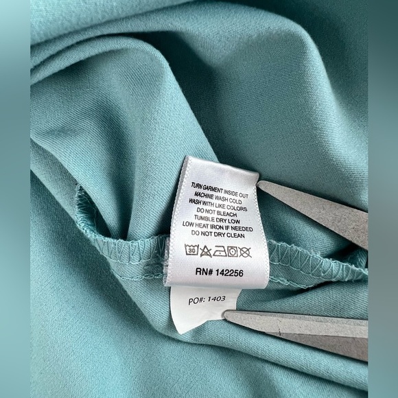 Figs Catarina One-Pocket Surgical Green Top Sz Small - Picture 6 of 7